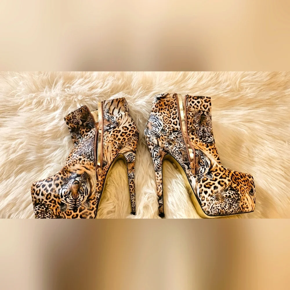COPY - SEXY BUMPER HIGH HEELS PLATFORM TIGER KING  PRINT Sz 10 Stiletto - Picture 4 of 11